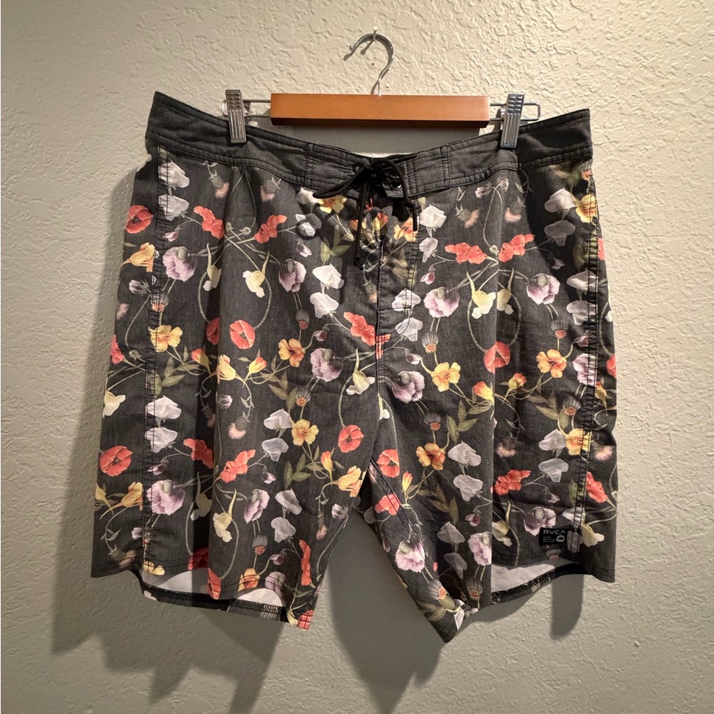 RVCA Floral Print Men's Board Shorts